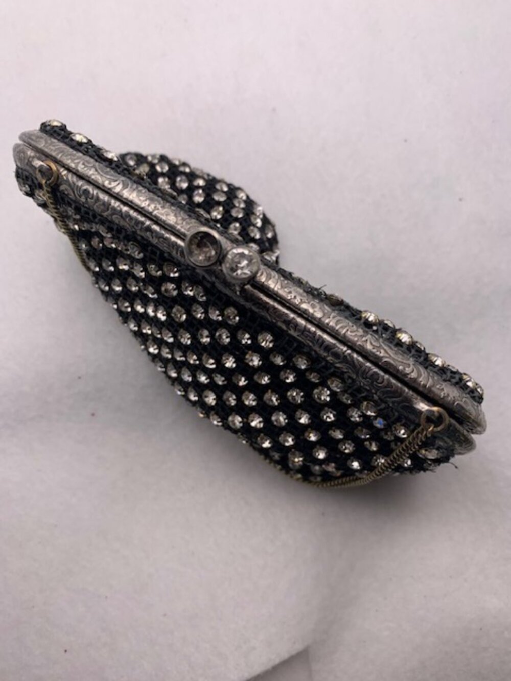 Vintage 60's evening bag with sterling silver frame - Picture 6 of 6